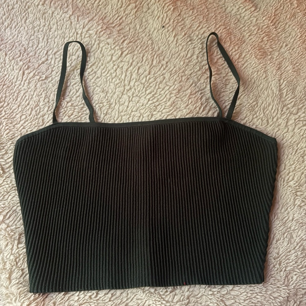 Aritzia Babaton Sculpt Knit Cropped Camisole - Dark Green